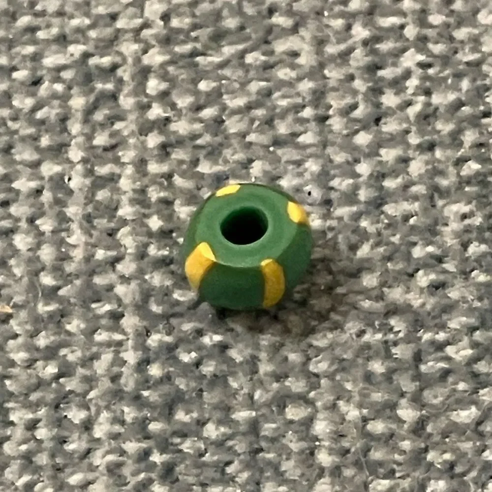 Bead
